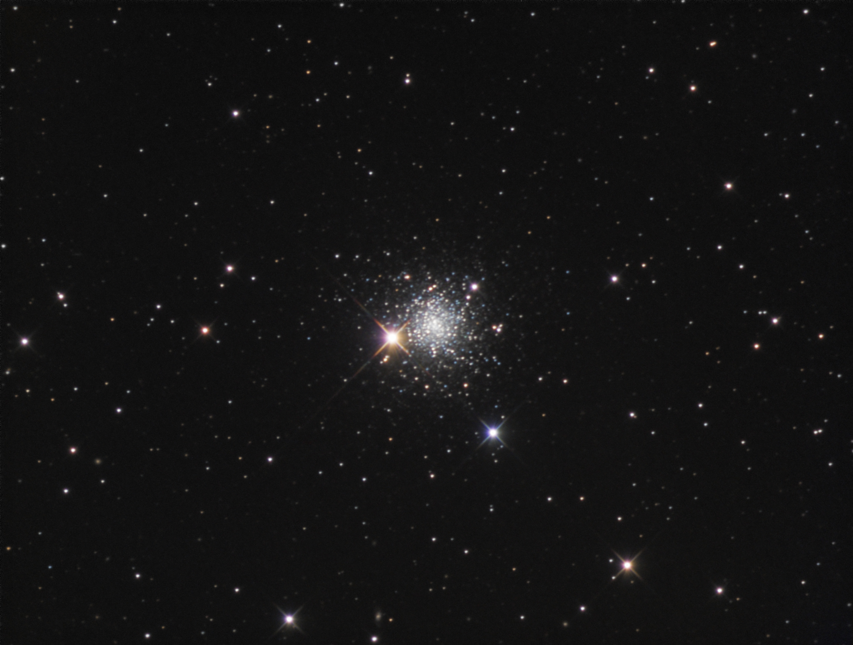 NGC 5634
