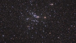 M 25 (IC 4725) y M 18 (NGC 6613)