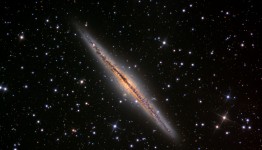 NGC 1023, NGC 925 y NGC 891, Grupo de NGC 1023, Constelaciones de Perseo, El Triángulo y Andrómeda